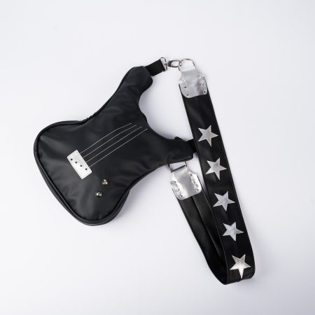 Wild Star – Geantă Chitară Rock cu Bretea cu Stele | BySolbags Geantă chitară rock cu bretea cu stele Wild Star – vedere frontală
