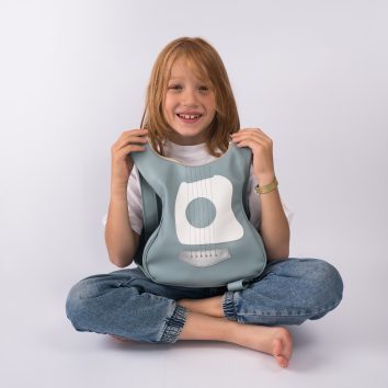 Rucsac pentru copii în formă de ukulele